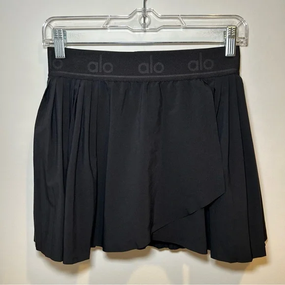Alo Yoga Aces Tennis Skirt Black